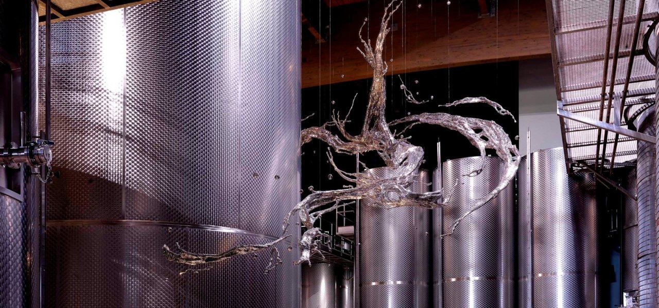 Water in dripping_by Zheng Lu